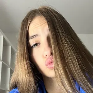 Я Валерия, 21, из Сочи, ищу знакомство для вирта
