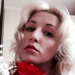 Екатерина из Урени, ищу на сайте виртуальный секс