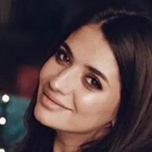 Я Алина, 37, знакомлюсь для общения в Нягани