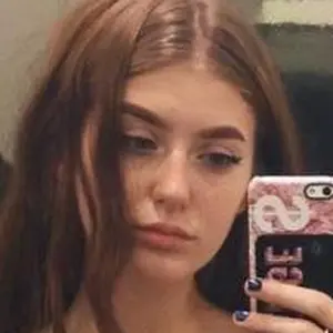 Я Оливия, 28, знакомлюсь на одну ночь в Березниках