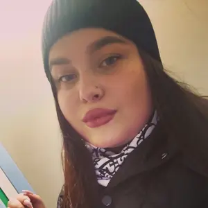 Я Лилиана, 24, знакомлюсь для секса на одну ночь в Нижнем Тагиле