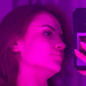 Ksenia из Мытищ, ищу на сайте без обязательств