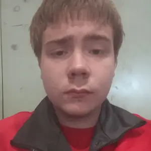 Я Женя, 18, знакомлюсь для регулярного секса в Тосно