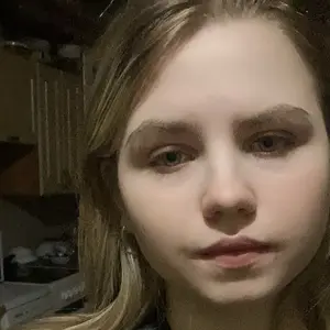 Я Анастасия, 21, из Санкт-Петербурга, ищу знакомство для вирта