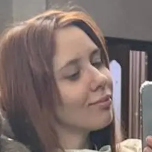 Я Аня, 25, из Большого Камня, ищу знакомство для без обязательств