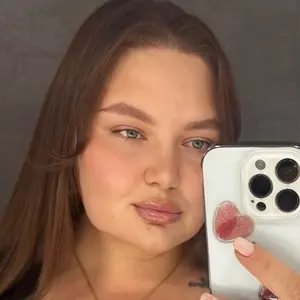 Я Lubov, 28, из Санкт-Петербурга, ищу знакомство для дружбы