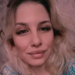 Я Арина, 25, знакомлюсь для приятного времяпровождения в Иркутске