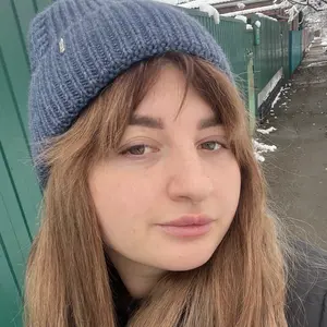 Я Вика, 21, из Тихорецка, ищу знакомство для постоянных отношений