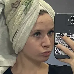 Я Настя, 18, из Санкт-Петербурга, ищу знакомства на одну ночь