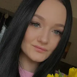 Евгения из Екатеринбурга, ищу на сайте вирта