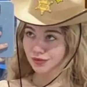 Olesya из Бийска, мне 26, познакомлюсь без обязательств
