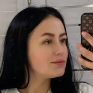 Я Алиса, 27, из Анапы, ищу знакомство для постоянных отношений