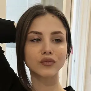 Я София, 23, из Калининграда, ищу знакомство для дружбы