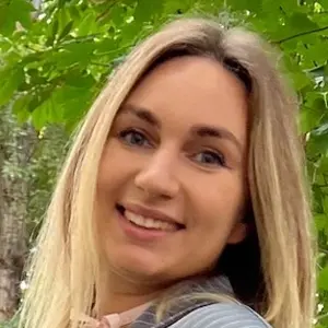 Я Арина, 27, знакомлюсь для общения в Королеве