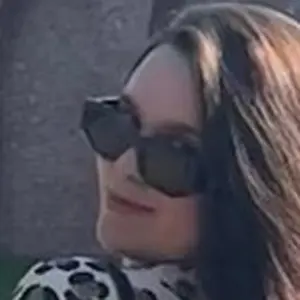 Я Алина, 24, знакомлюсь для на одну ночь в Великом Новгороде