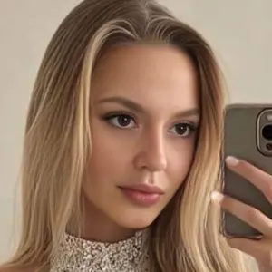 Я Алена, 21, из Москвы, ищу знакомство для без обязательств