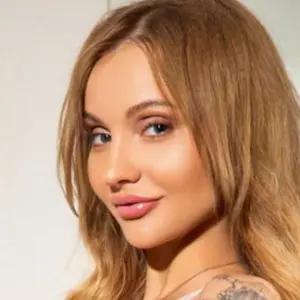 Ekaterina из Геленджика, ищу на сайте приятное времяпровождение