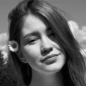 Аня из Благовещенска, мне 23, познакомлюсь без обязательств