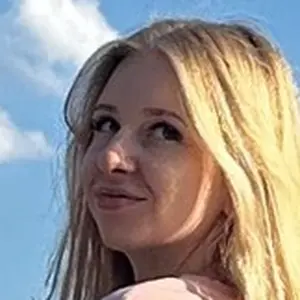 Я Полина, 25, знакомлюсь для приятного времяпровождения в Самаре
