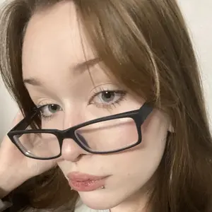 Полина из Санкт-Петербурга, мне 19, познакомлюсь без обязательств