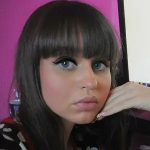 Я Сонечка, 24, из Донецка, ищу знакомство для регулярного секса