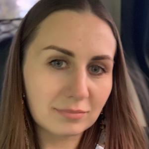 Елизавета из Владимира, ищу на сайте открытые отношения