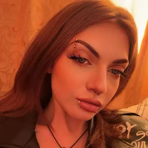 Я Элла, 18, знакомлюсь для вирт в Краснодаре