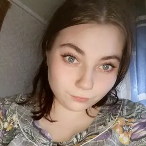 Галина из Шексны, мне 24, познакомлюсь для на одну ночь