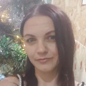 Я Яна Молодых, 36, из Пскова, ищу знакомство для общения