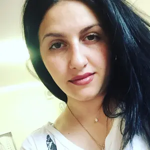 Диана из Белогорска, ищу на сайте регулярный секс
