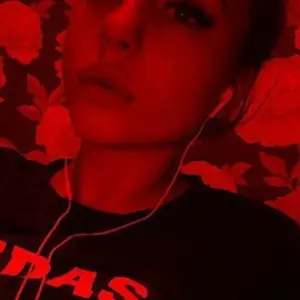 Я Полина, 25, из Калининграда, ищу знакомство для совместных путешествий