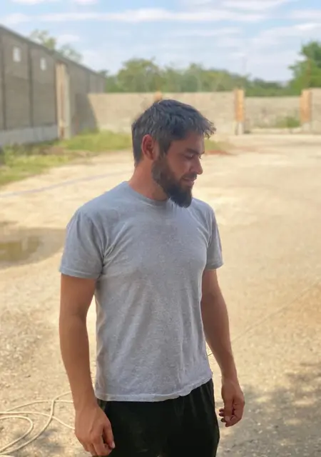 Я Сайхан, 38, знакомлюсь для совместных путешествий в Грозном