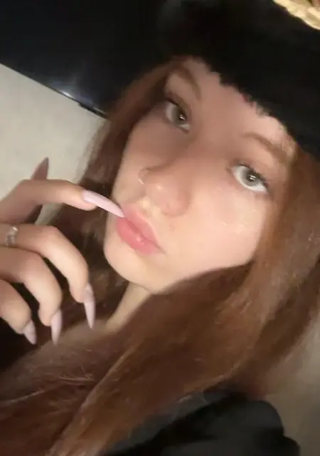 Я Диана, 18, знакомлюсь без обязательств в Москве