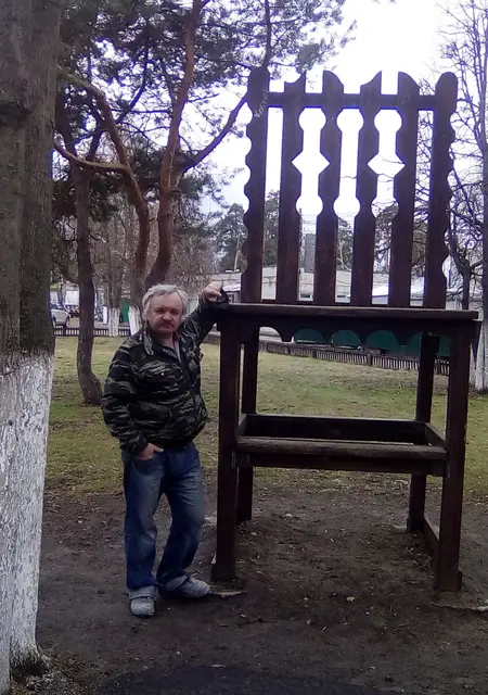 Юрий из Москвы, мне 64, познакомлюсь на одну ночь