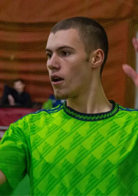 Артем из Тулы, ищу на сайте знакомства на одну ночь