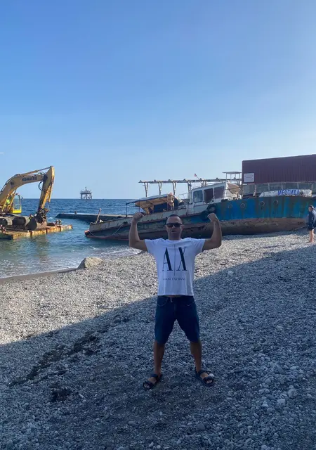 Я Игорь, 43, знакомлюсь для приятного времяпровождения в Ялте