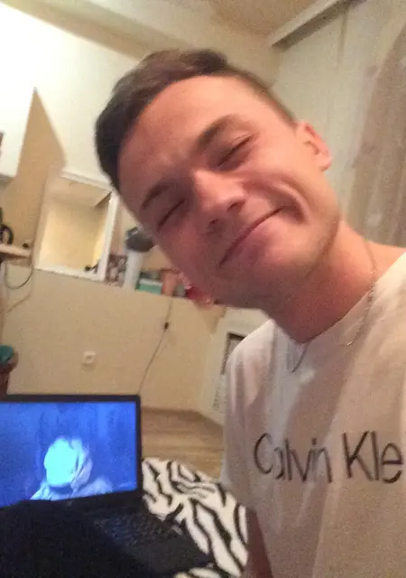 Я Сергей, 28, знакомлюсь без обязательств в Мурманске