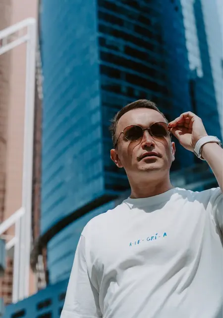 Александр из Чебоксар, мне 30, познакомлюсь для общения