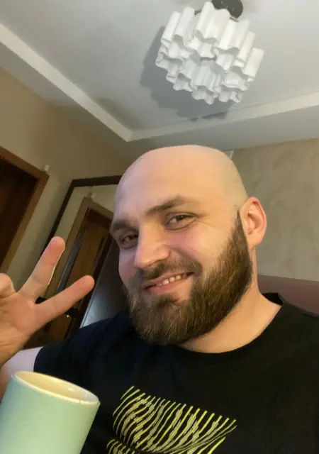 Ростислав из Братска, ищу на сайте знакомства на одну ночь