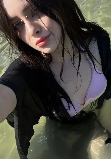 Сонечка из Москвы, ищу на сайте знакомства на одну ночь