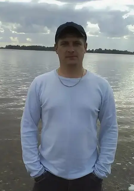 Я Алексей, 44, из Биробиджана, ищу знакомства без обязательств