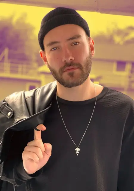 Максим з Шепетівка, мені 26 років, познайомлюсь на одну ніч