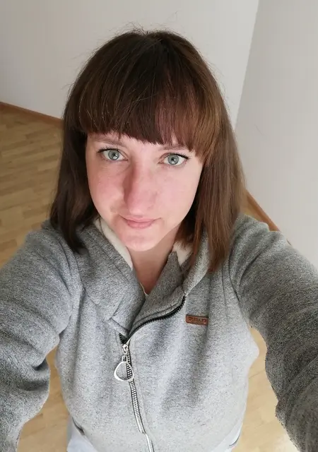 Эля из Уфы, мне 34, познакомлюсь для дружбы