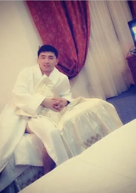 Хан из Шымкента, мне 33, познакомлюсь для вирта