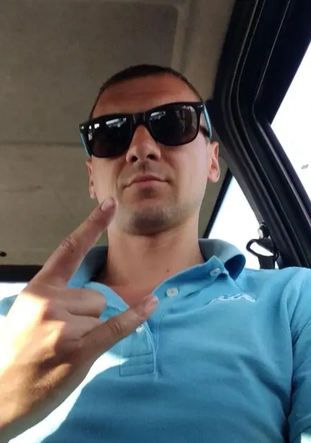 Я Сергей, 34, из Одинцова, ищу знакомства без обязательств