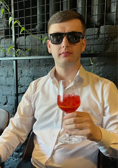 Шах из Перми, ищу на сайте знакомства без обязательств