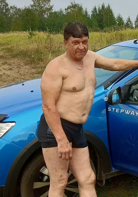 Геннадий из Каменска-Уральского, мне 60, познакомлюсь на одну ночь