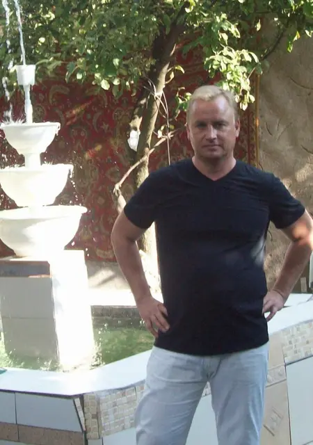 Я Олег, 51, из Ростова-на-Дону, ищу знакомства без обязательств