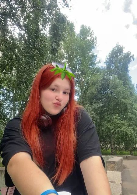 Я Клубничка, 20, знакомлюсь для общения в Северодвинске