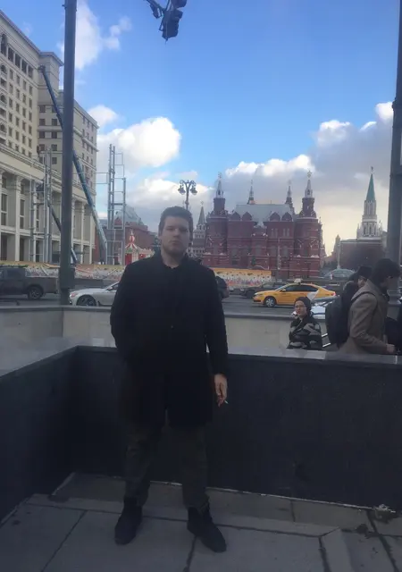 Я Алексей, 24, из Можайска, ищу знакомства без обязательств